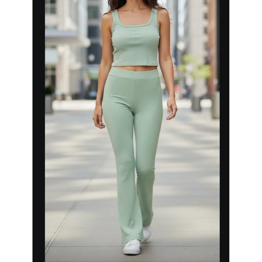 Jockey Cropped Ribbed Tank Top Heather Mint Green Square Neck Large